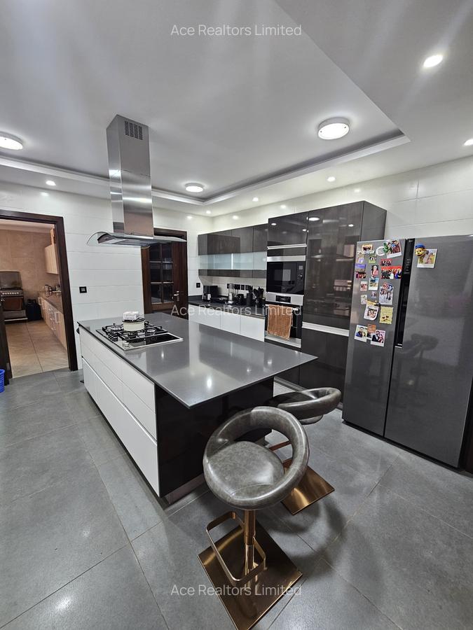 4 Bed Apartment with En Suite at General Mathenge Spring Valley - 15