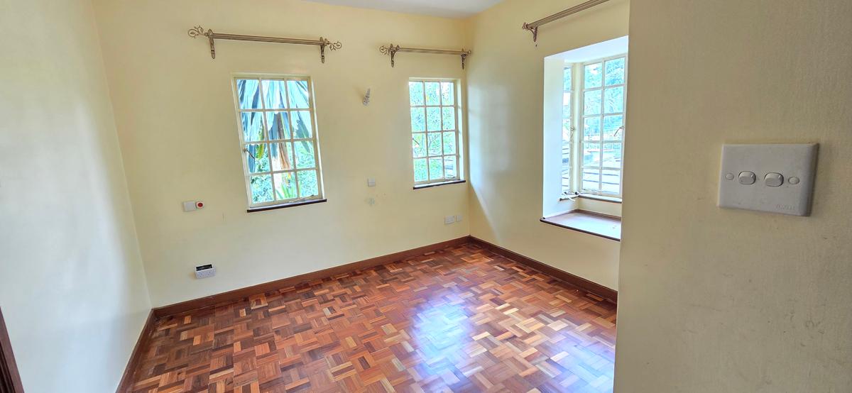 5 Bed Townhouse with En Suite at Nis Road Nairobi International School - 15