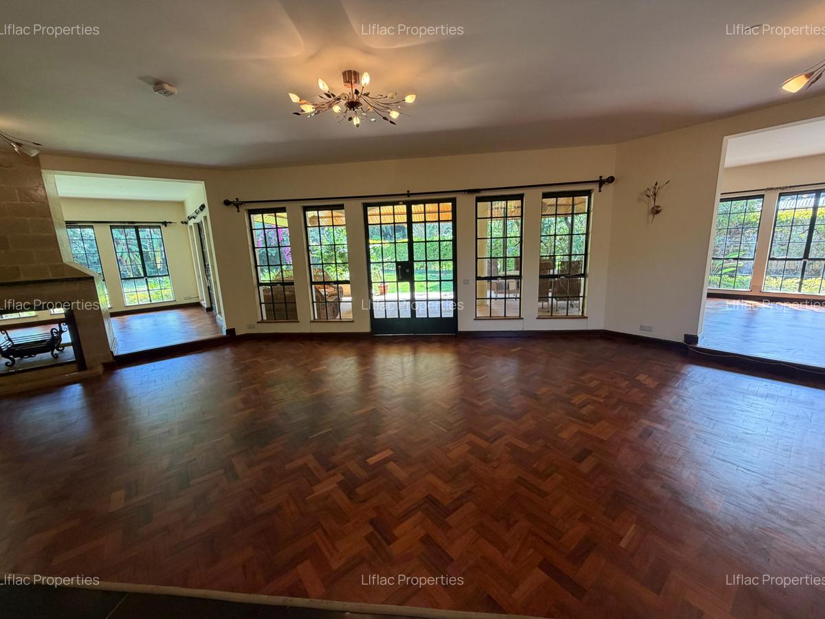 5 Bed Townhouse with En Suite in Runda - 10