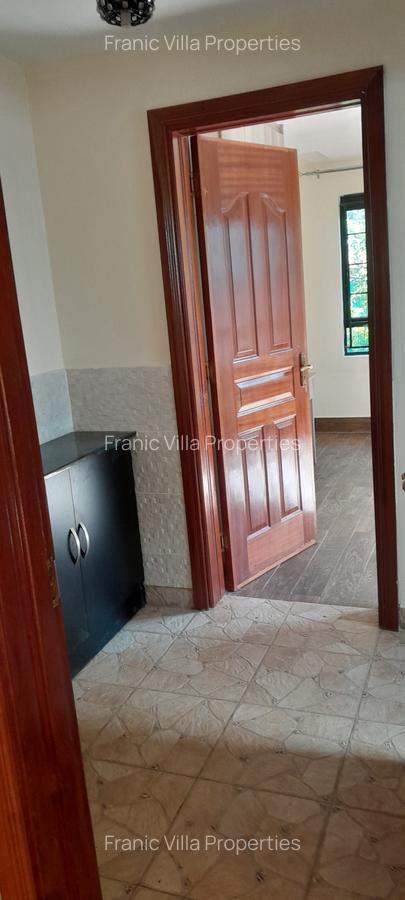 3 Bed House with En Suite at Runda - 8