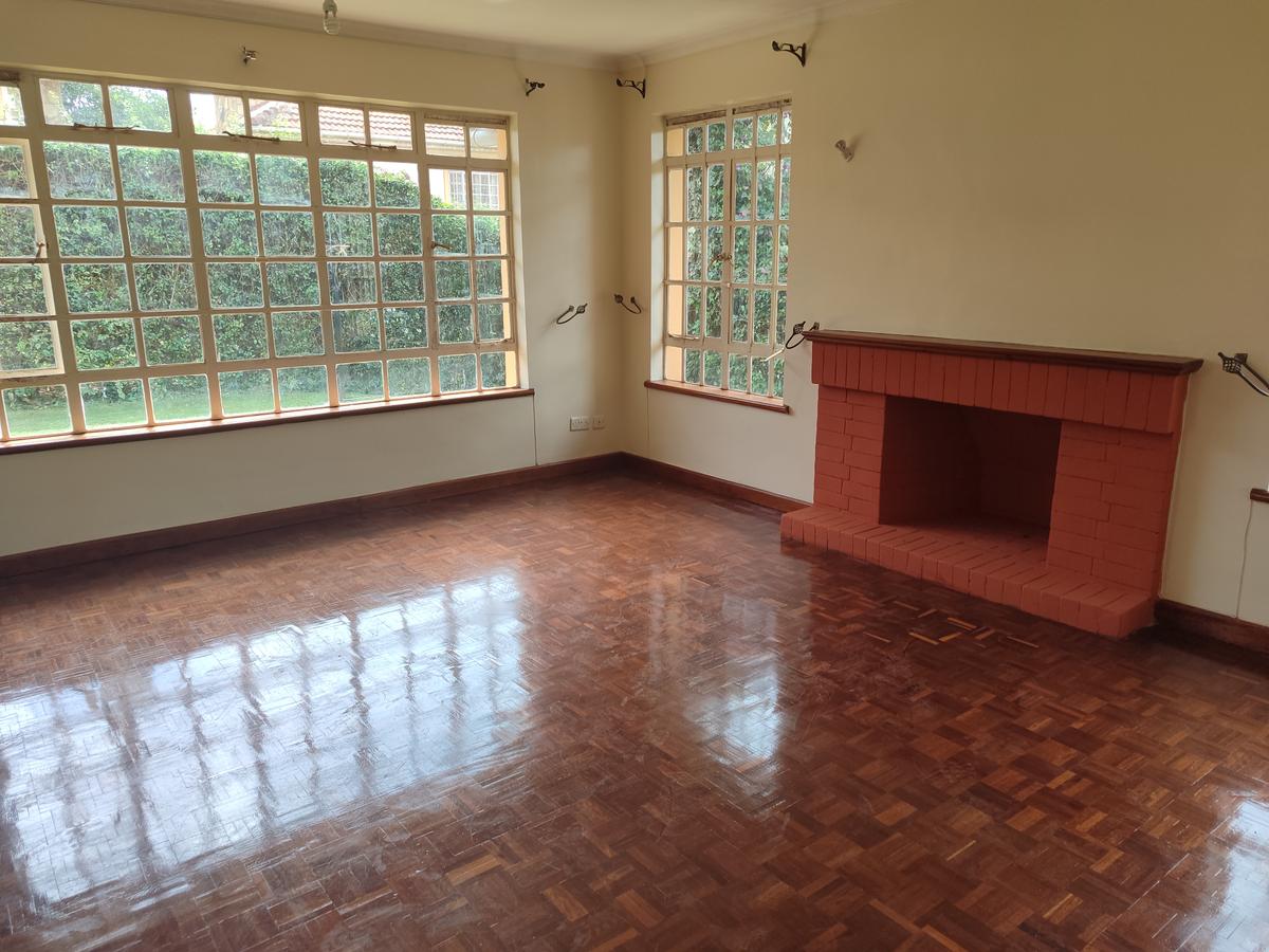 4 Bed House with En Suite in Kiambu Road - 10