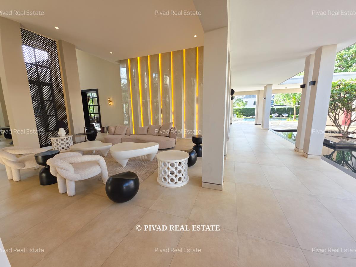 4 Bed Townhouse with Swimming Pool in Runda - 14