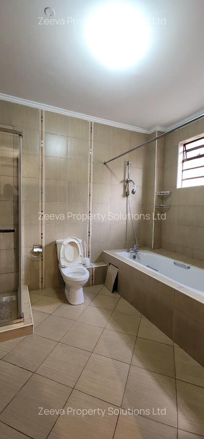 3 Bed Apartment with En Suite in Lavington - 11