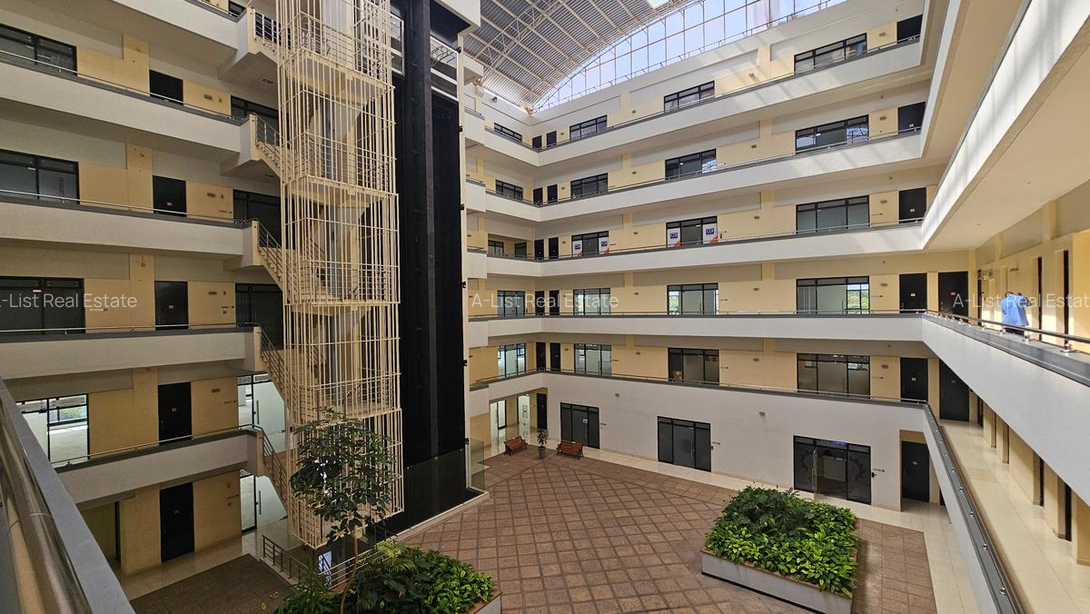 2,000 ft² Commercial Property with Backup Generator at Chaka Road - 11