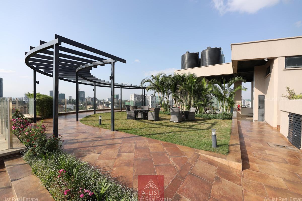 4 Bed Apartment with En Suite at Riverside Drive - 20