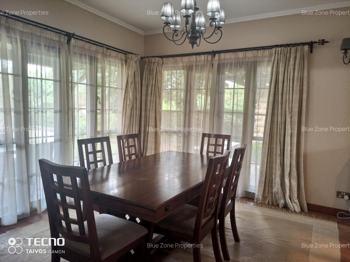 4 Bed Townhouse with En Suite at Windsor Ridgeways - 7
