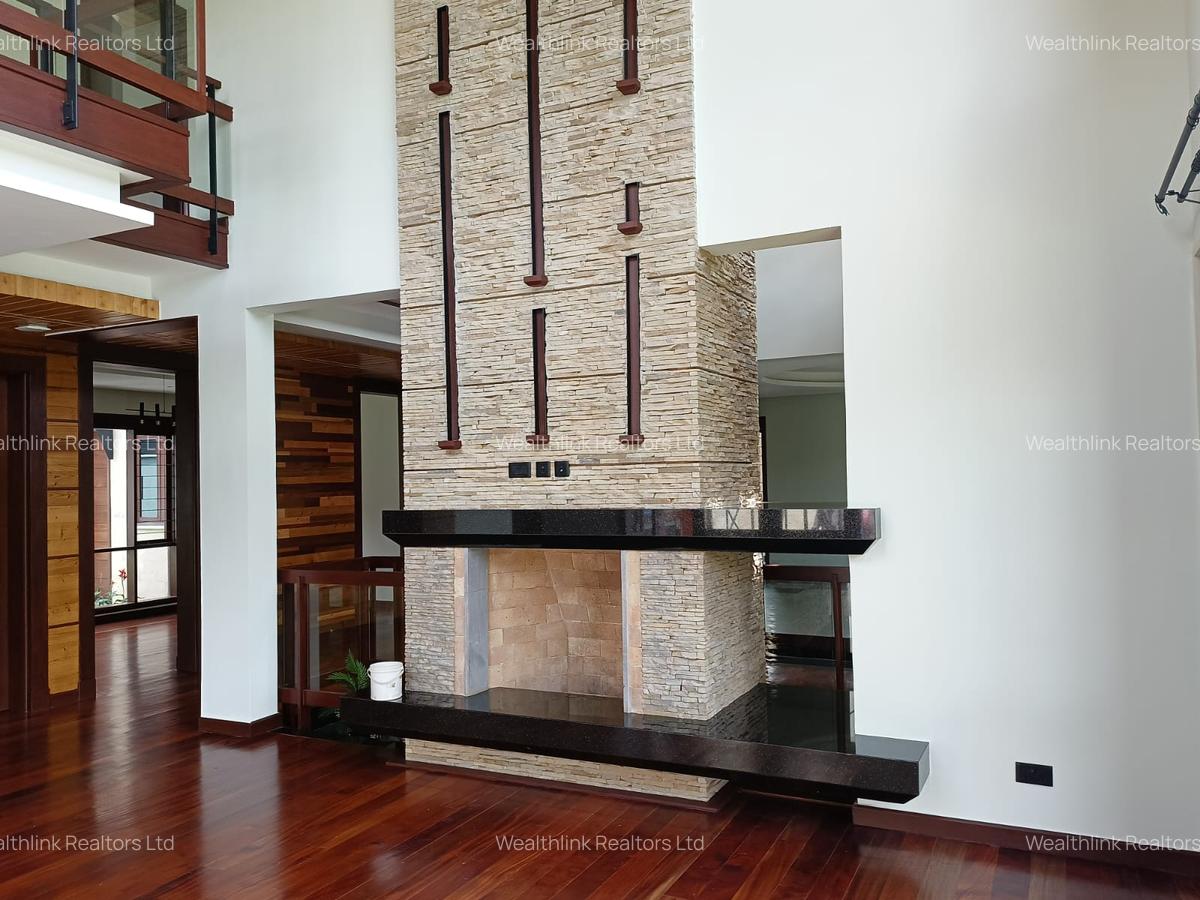 5 Bed House with En Suite at Runda - 17