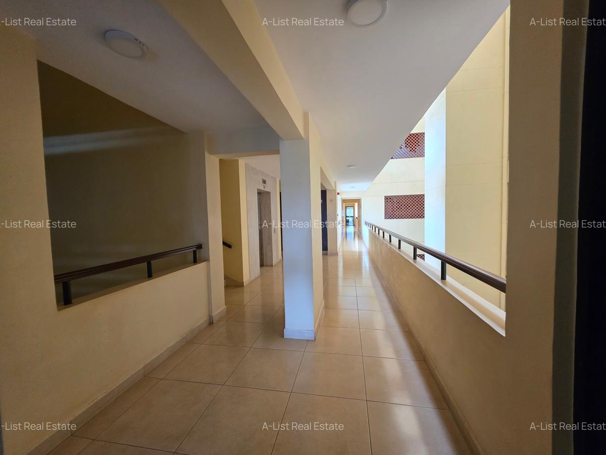 3 Bed Apartment with Lift at Brookside Drive - 15
