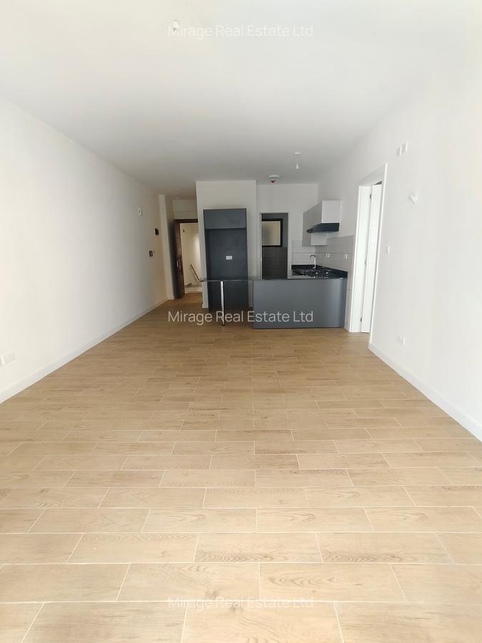 1 Bed Apartment with En Suite in Lavington - 6