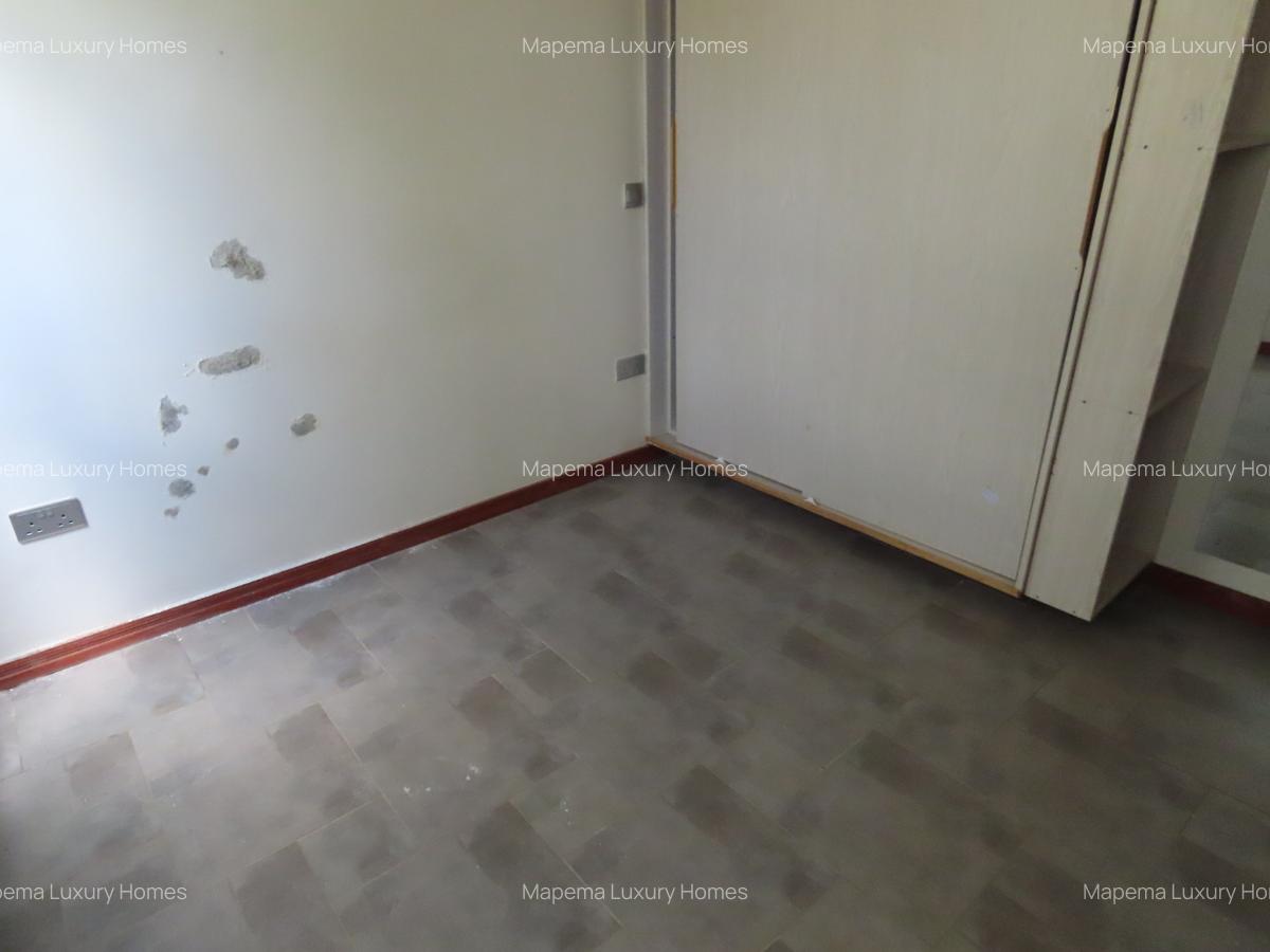 4 Bed House with En Suite at Silanga Road - 15