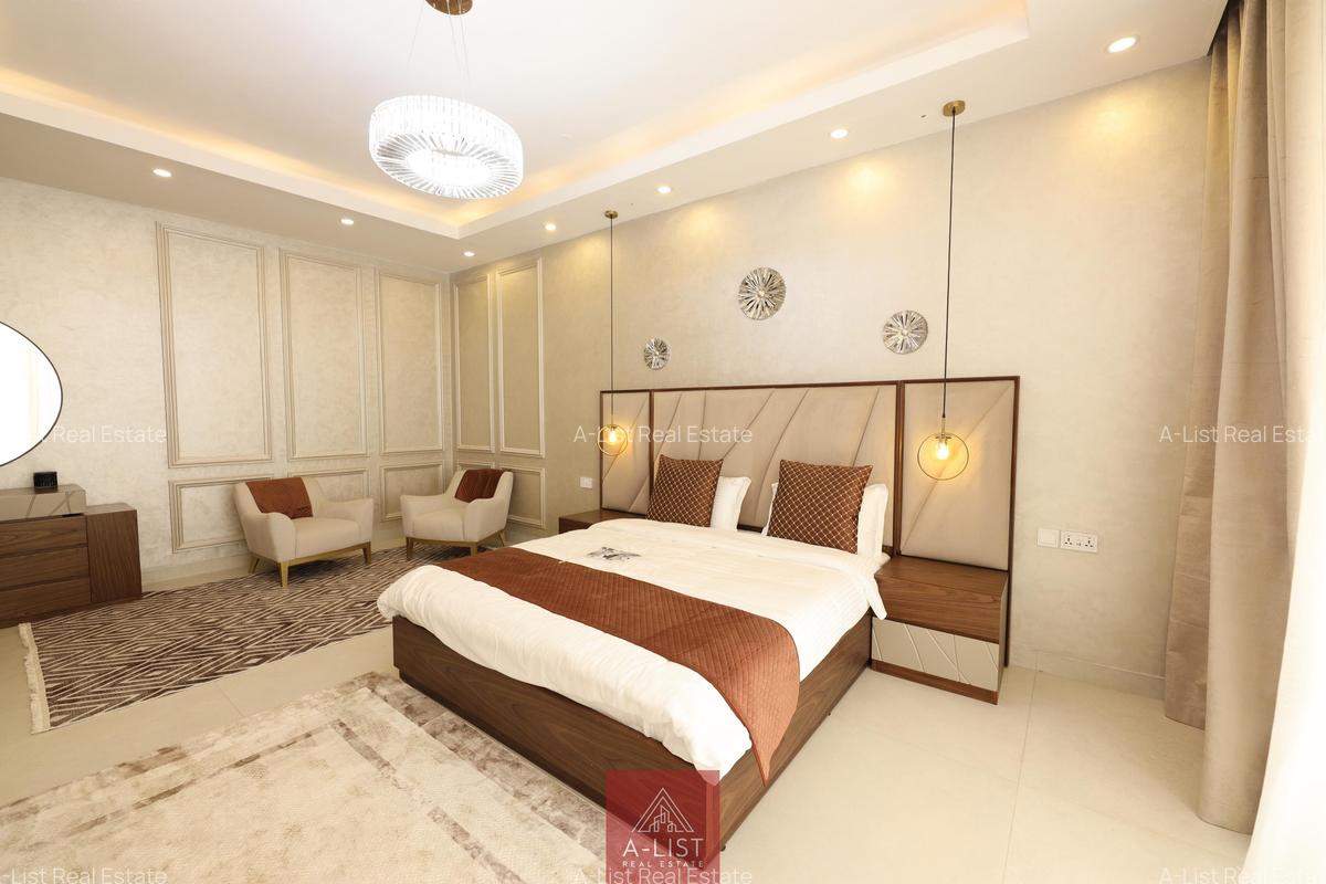 4 Bed Apartment with En Suite at General Mathenge - 15