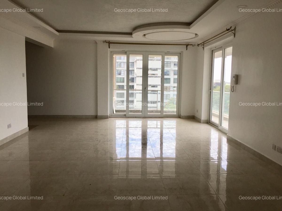4 Bed Apartment with En Suite in General Mathenge - 1