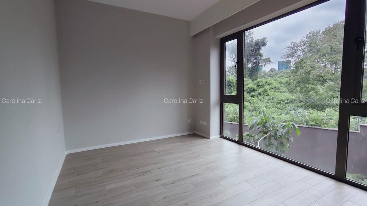 3 Bed Apartment with En Suite at Nyari - 8