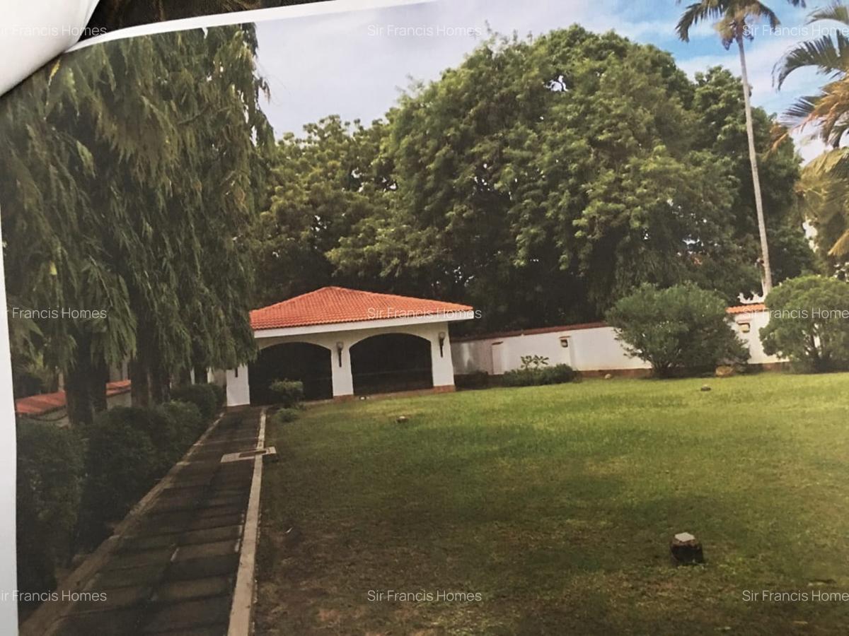 5 Bed House with En Suite at Old Nyali - 6