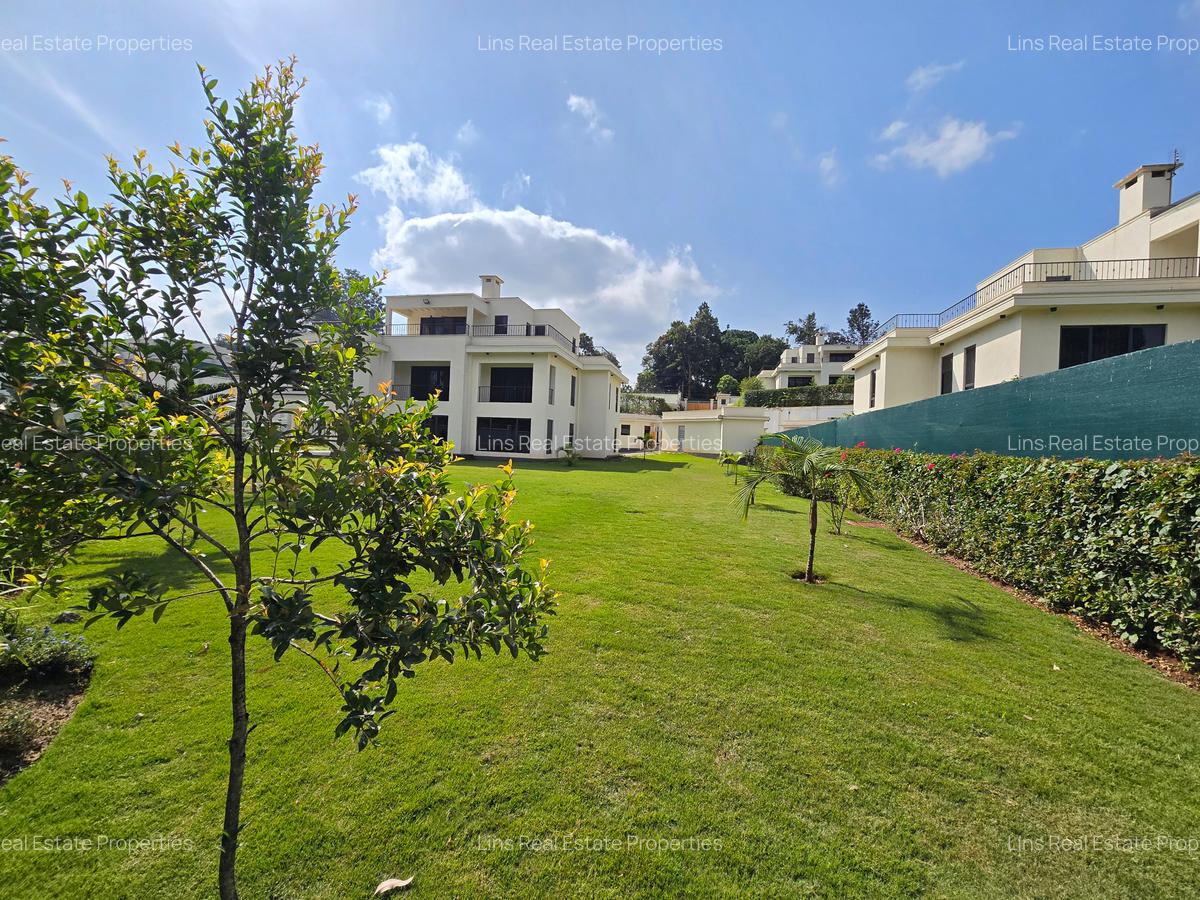 6 Bed House with En Suite in Loresho - 1