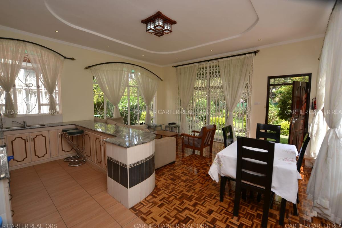 Serviced 2 Bed Apartment with En Suite in Lavington - 8