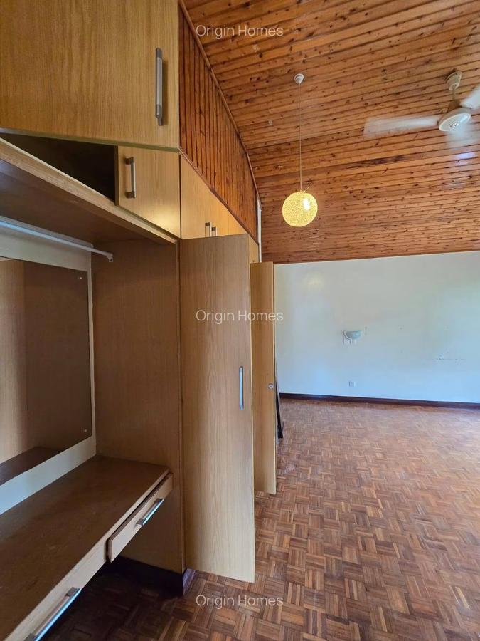 4 Bed House with En Suite at Gigiri - 14