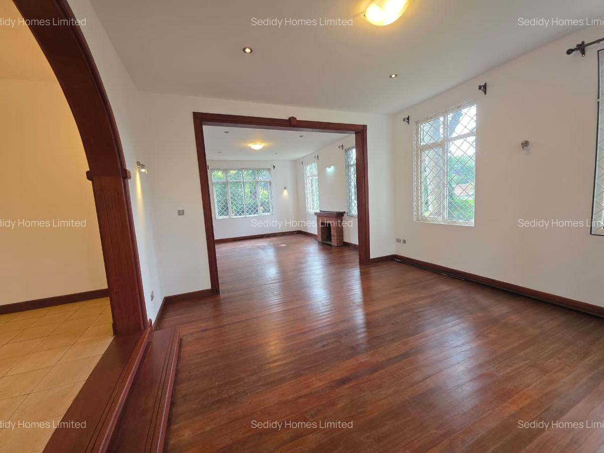 5 Bed Townhouse with Staff Quarters in Rosslyn - 6
