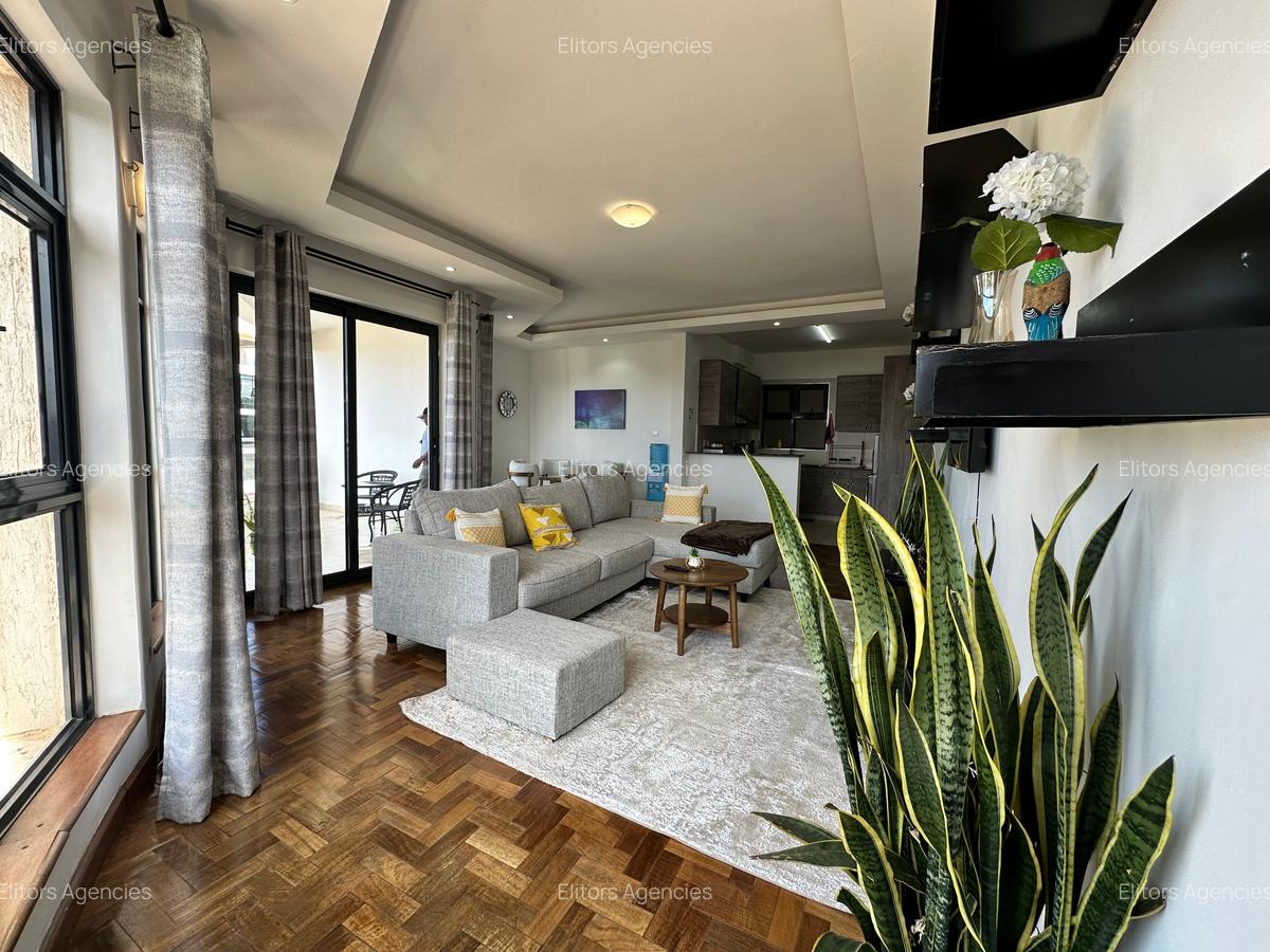 Serviced 2 Bed Apartment with En Suite at Lantana Road - 4