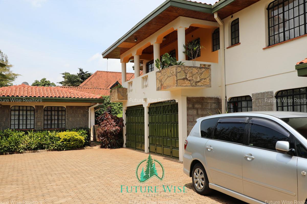 5 Bed House with En Suite in Runda - 7
