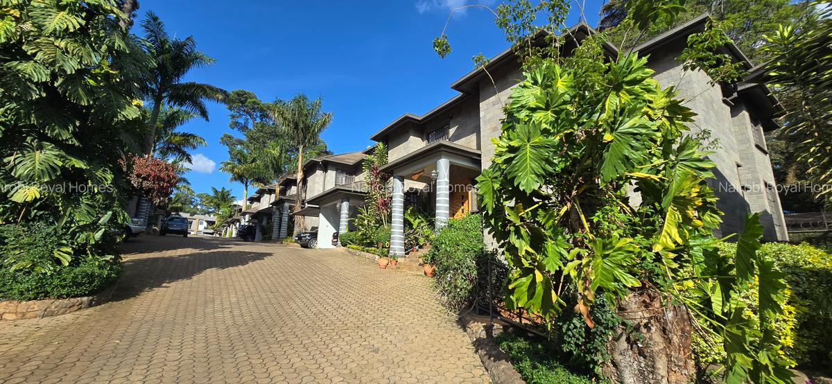 4 Bed Townhouse with En Suite at Peponi Road - 4