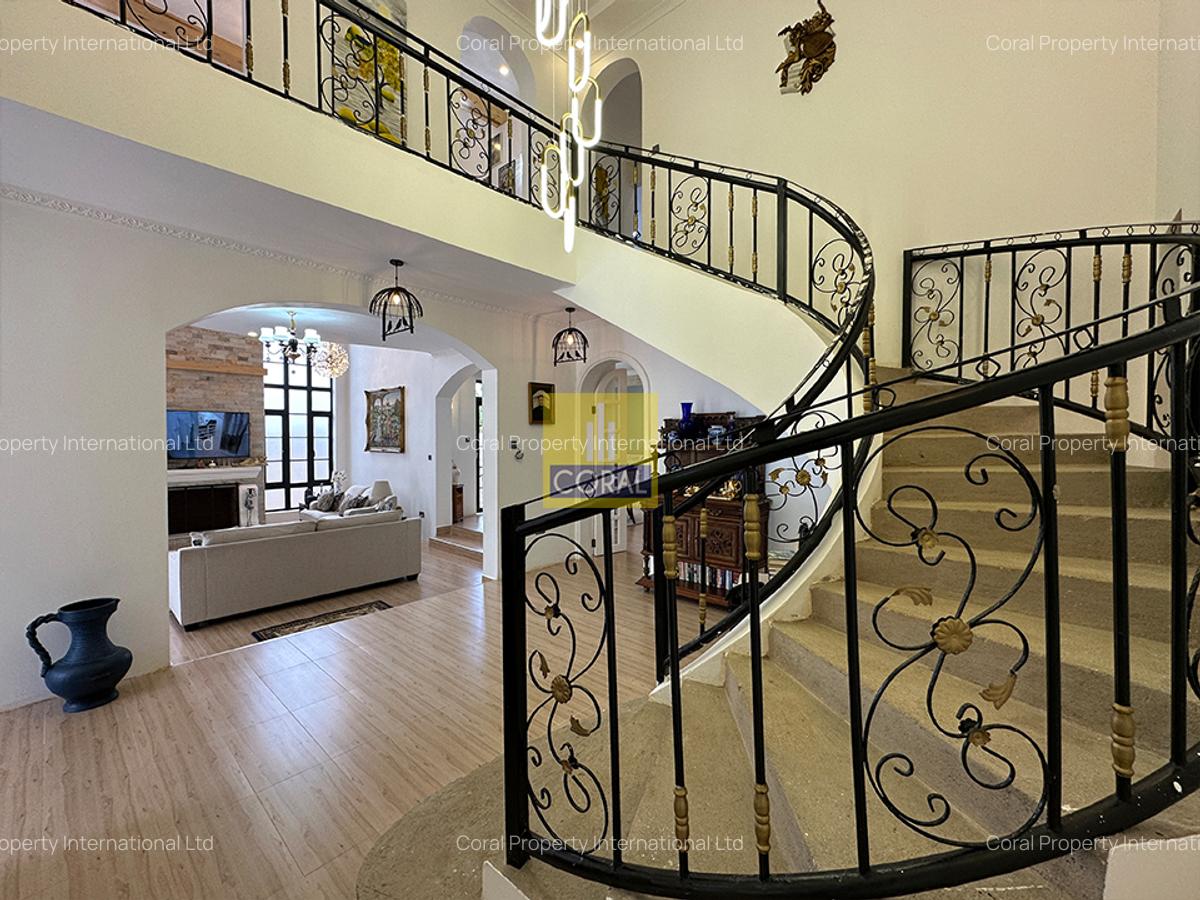 4 Bed House in Kiambu Road - 16