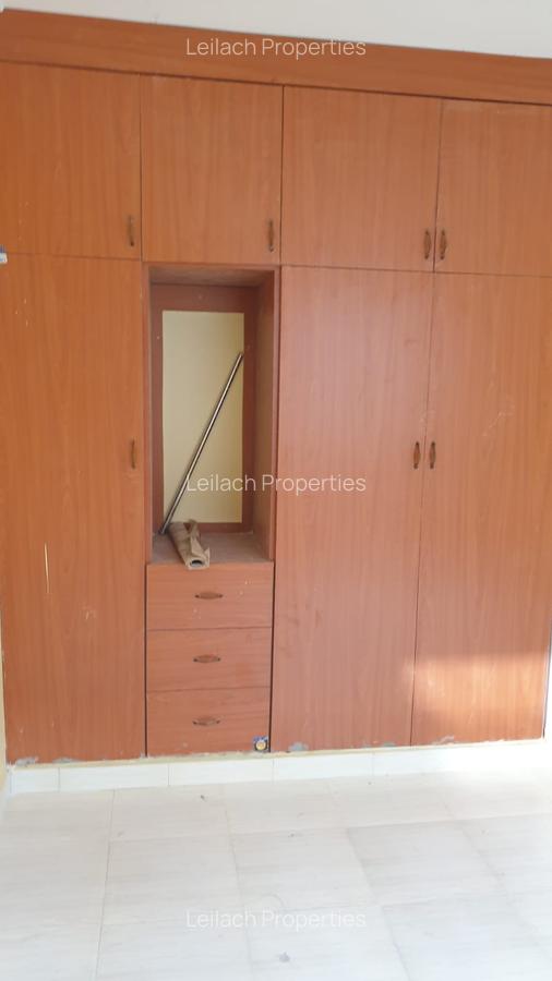 4 Bed House with En Suite in Ongata Rongai - 11