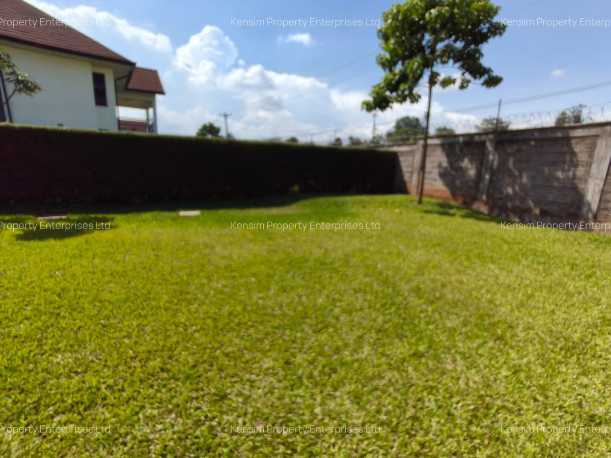 4 Bed Townhouse with En Suite in Kiambu Road - 2