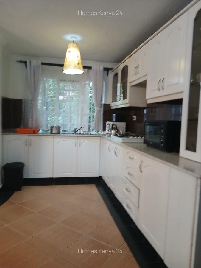2 Bed House in Rosslyn - 5