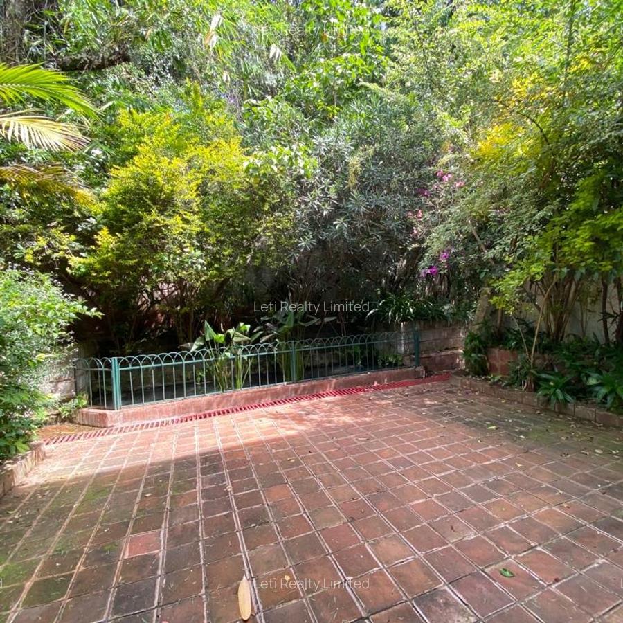 2 Bed Townhouse with En Suite in Kileleshwa - 2