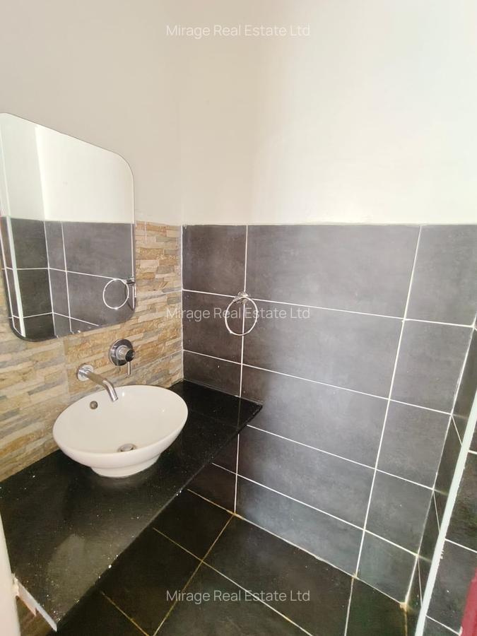 3 Bed Apartment with Swimming Pool in Lavington - 17
