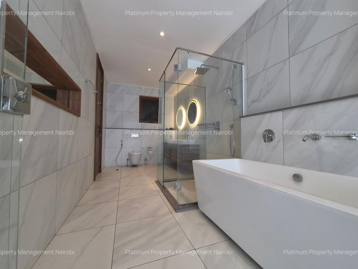 4 Bed Apartment with En Suite at Peponi Rd - 10