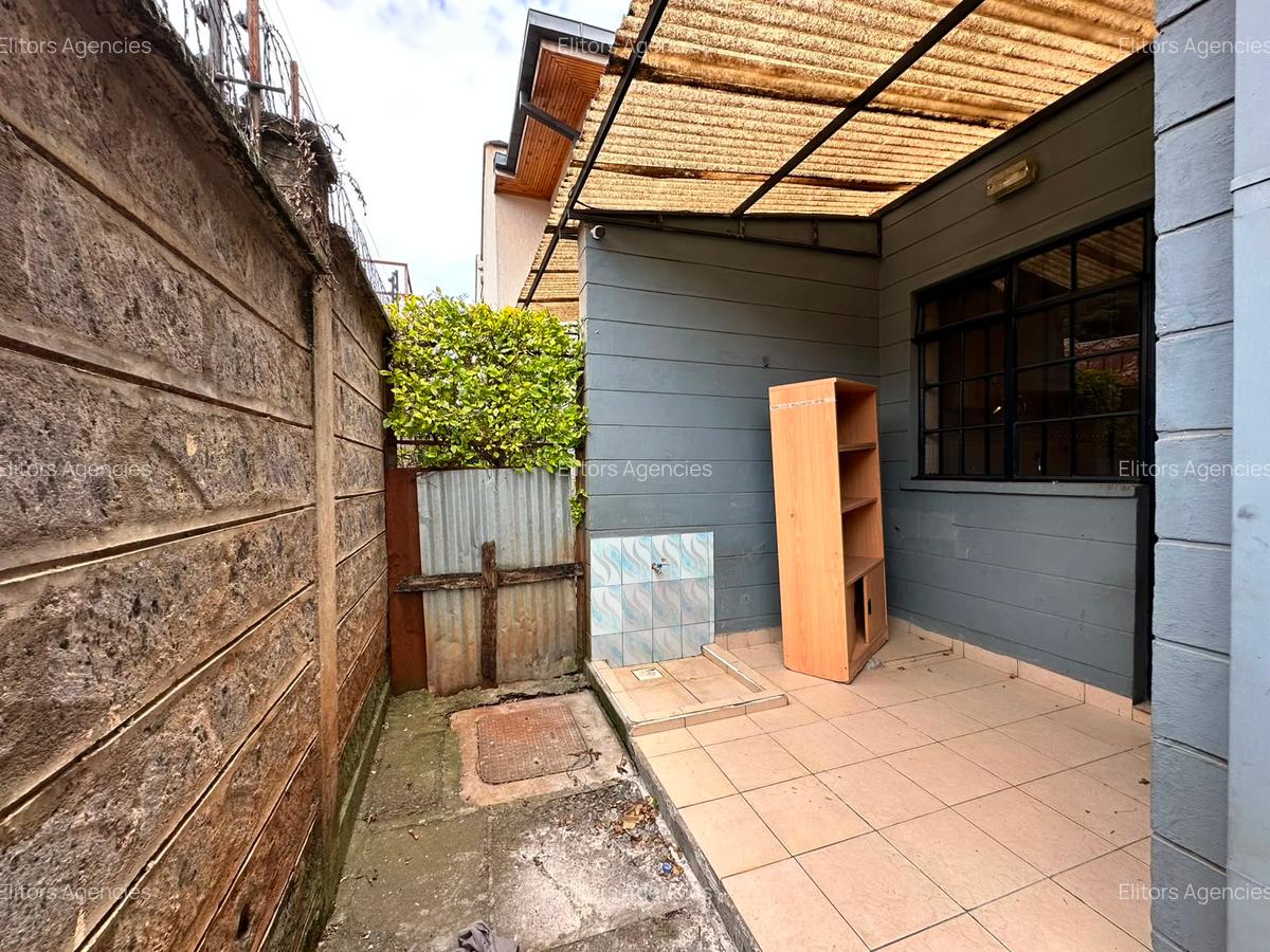 4 Bed Townhouse with En Suite at Kirawa Road - 20