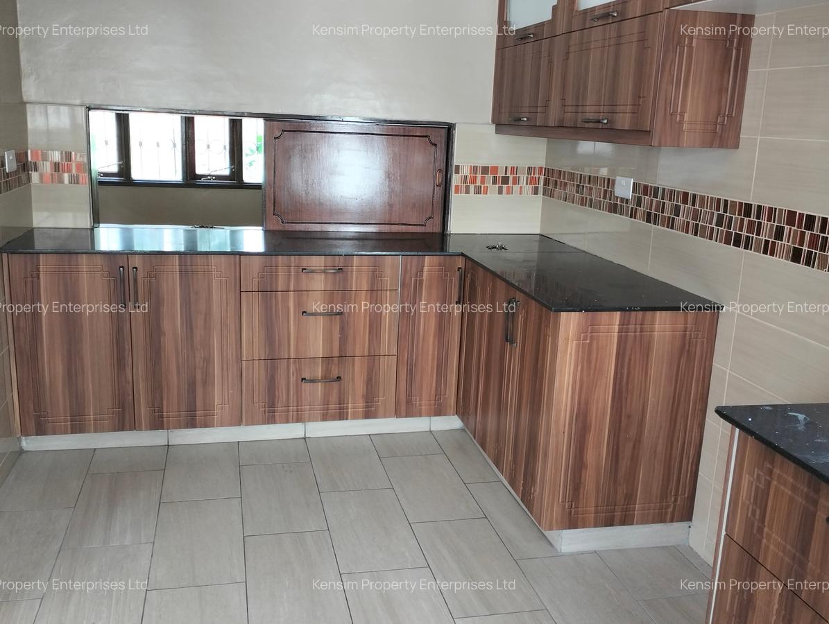 4 Bed Townhouse with En Suite in Kilimani - 10