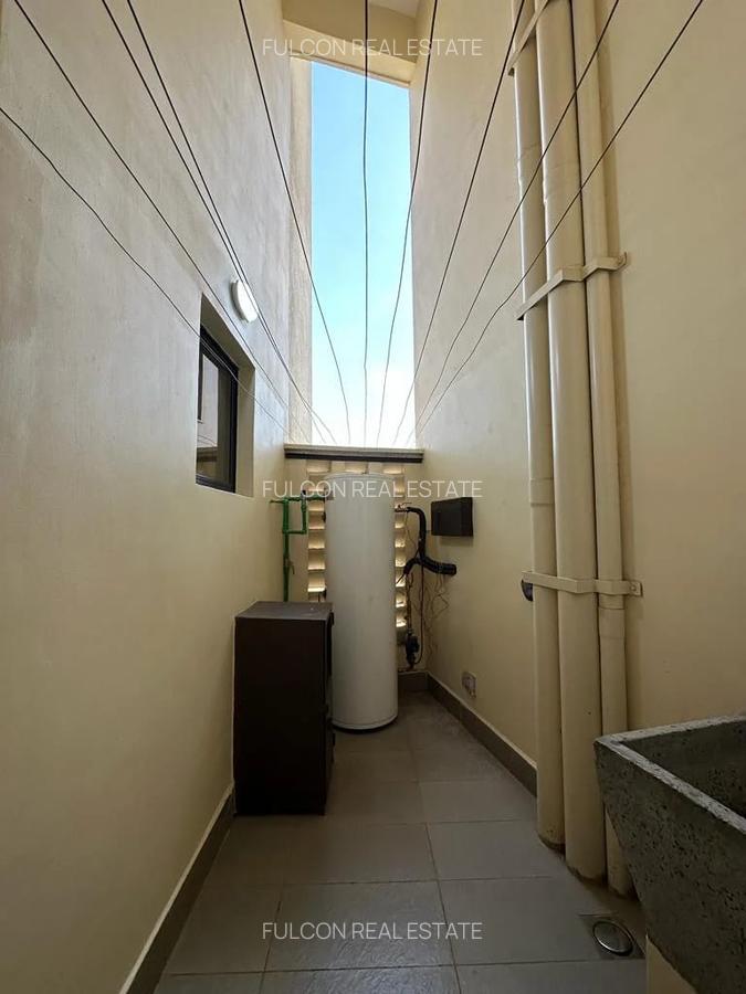 4 Bed Apartment with En Suite in Lavington - 20