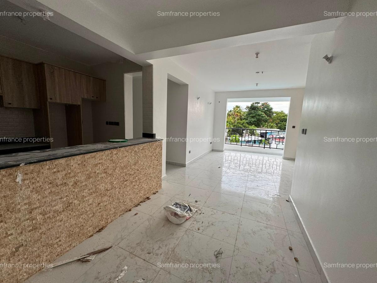 Serviced 3 Bed Apartment with Swimming Pool at Beach Road - 7