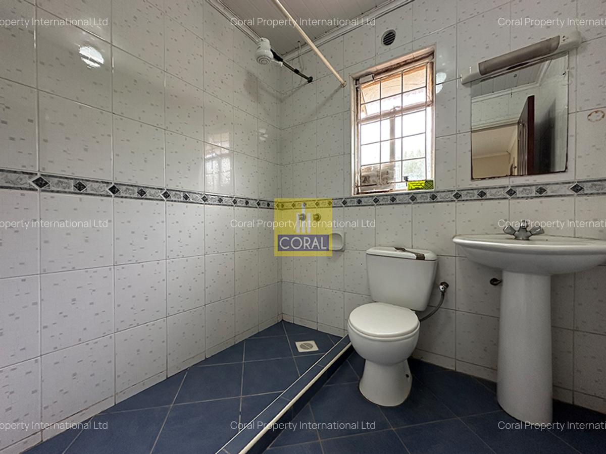 4 Bed House in Thika Road - 18