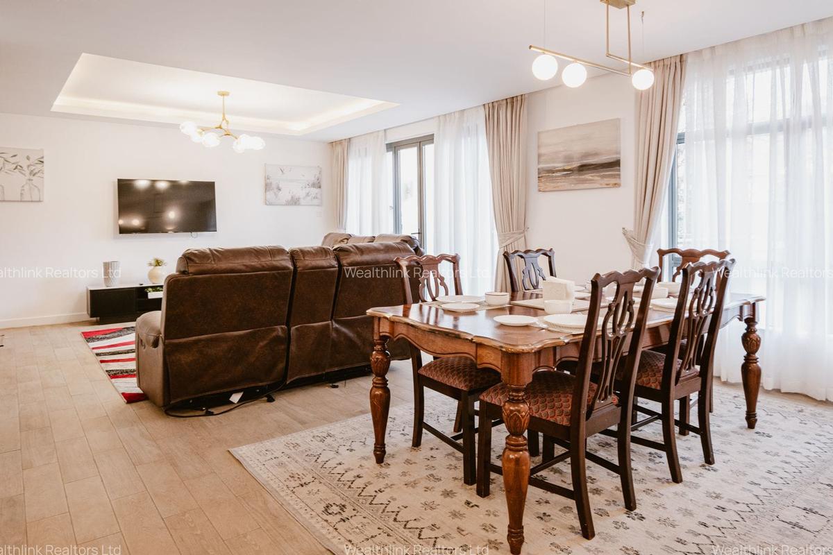 4 Bed Townhouse with En Suite at Two Rivers - 7