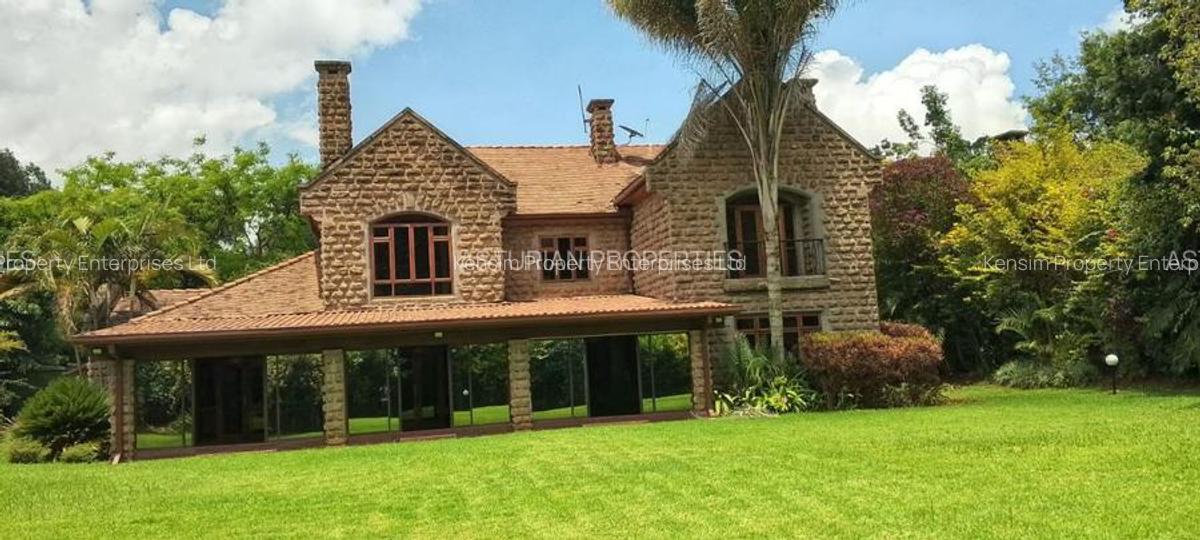 5 Bed Townhouse with En Suite in Karen - 18