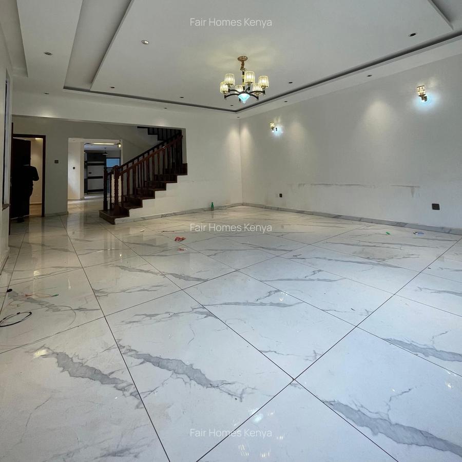 5 Bed Townhouse with En Suite at Gitanga Road - 2