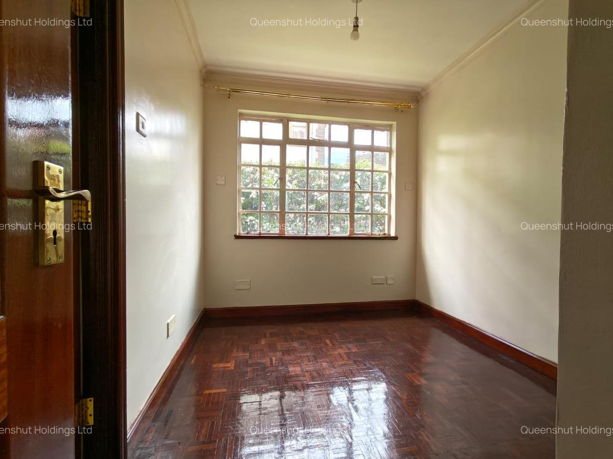 4 Bed Townhouse with En Suite in Kiambu Road - 3