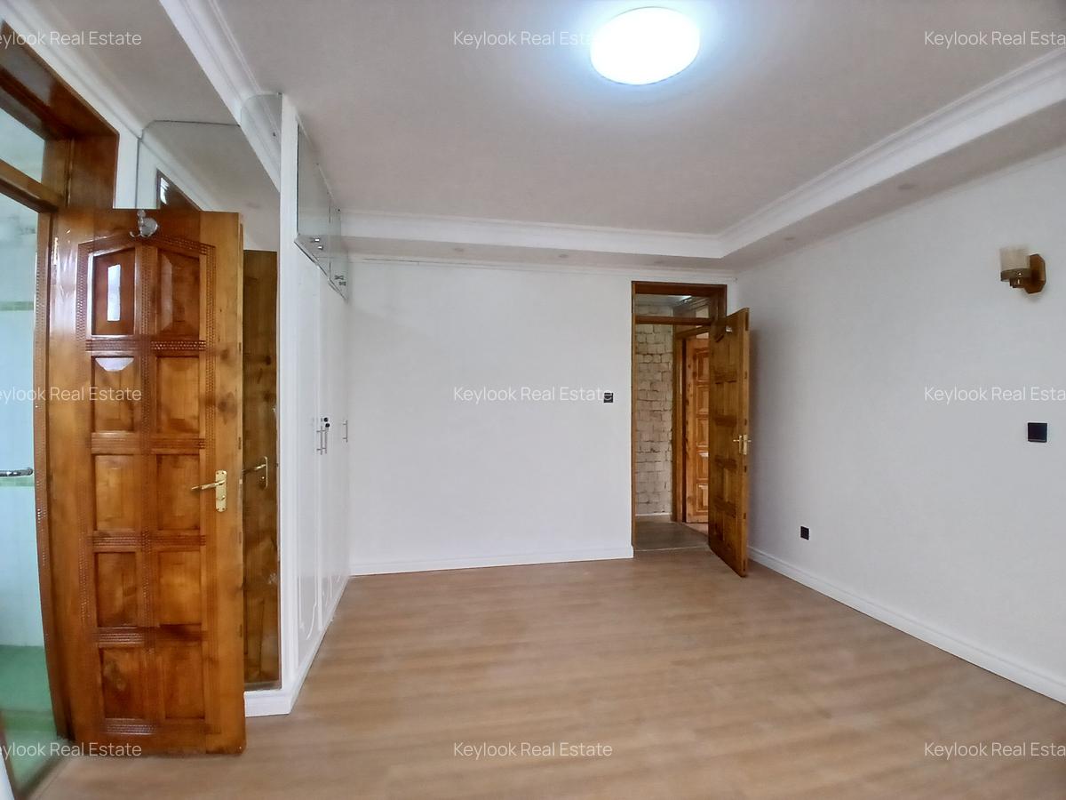 3 Bed Apartment with En Suite at Off Gitanga Road - 9