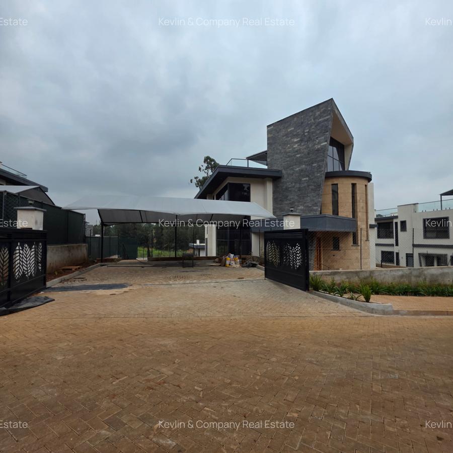 4 Bed Villa with En Suite in Loresho - 1