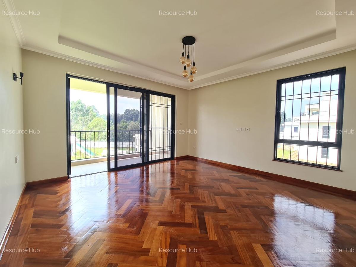 6 Bed House with En Suite at Loresho - 11