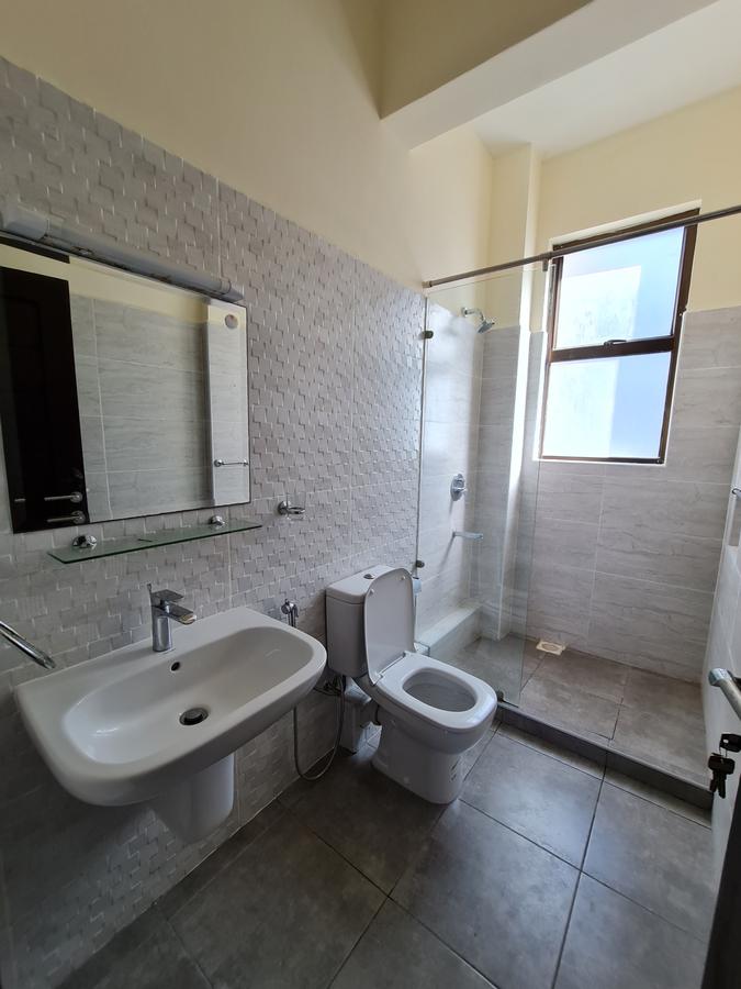 3 Bed Apartment with En Suite in Nyali Area - 10