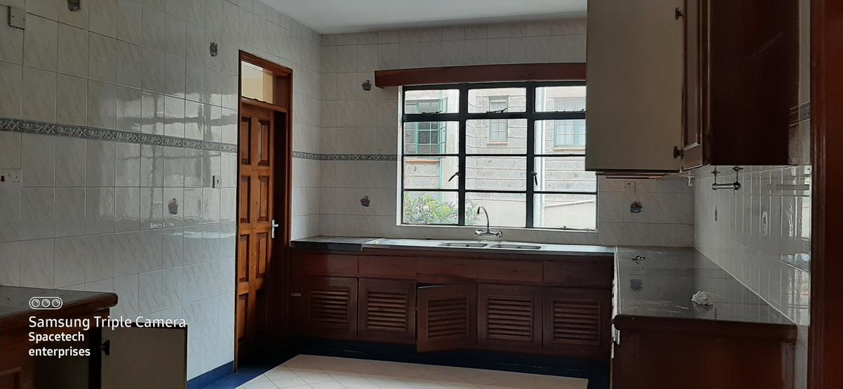 4 Bed Apartment with Borehole in Riverside - 4