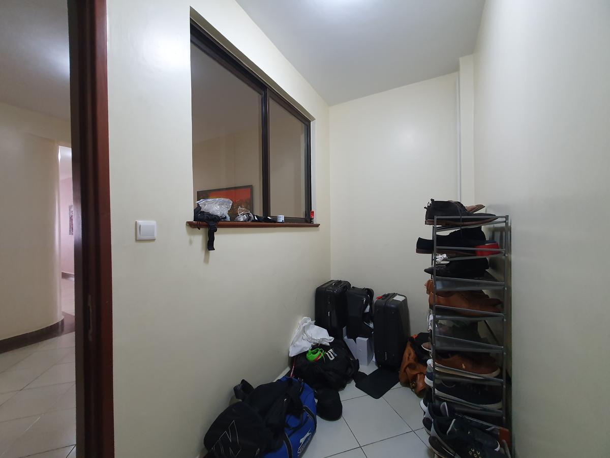 3 Bed Apartment with En Suite at Mpaka Rd - 12