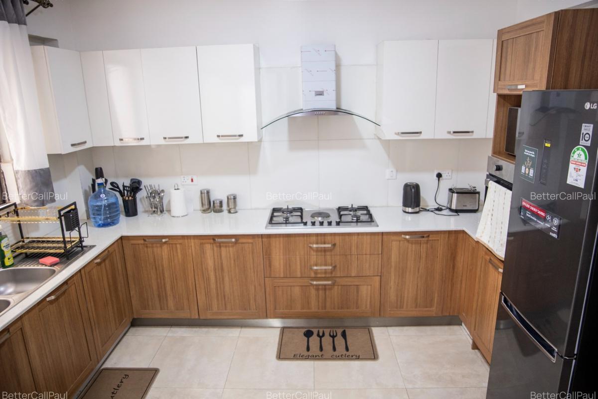 Serviced 3 Bed Apartment with En Suite at Rose Avenue - 6