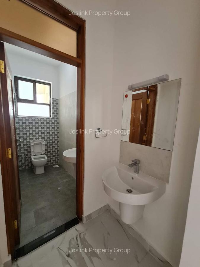 Serviced 3 Bed Apartment with En Suite in Nyali Area - 13