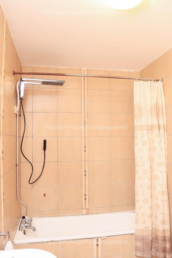 Serviced 1 Bed Apartment with En Suite in Westlands Area - 9